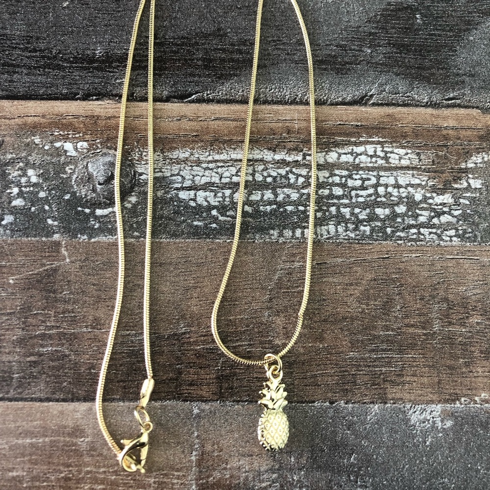 Pineapple Necklace